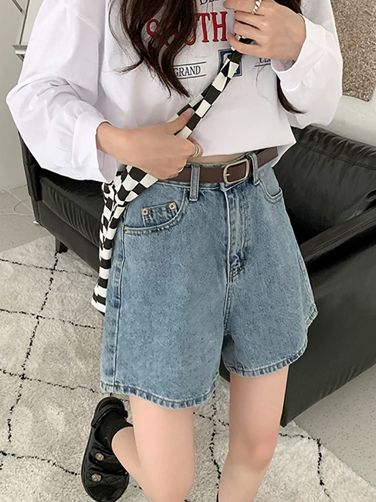 Quần short denim màu xanh nhạt hình quả lê dành cho nữ, quần ống rộng dáng chữ A cạp cao, dáng rộng, tôn dáng, mùa hè, size lớn