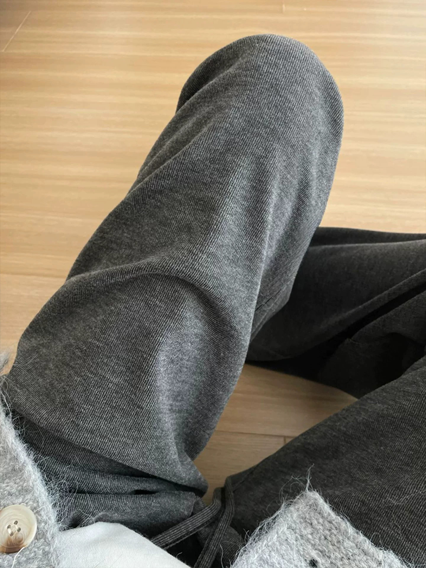 Quần gạo nếp thoải mái dành cho nữ, mùa thu đông, lót lông cừu, dày dặn, cỡ lớn, lưng cao, dáng rộng, mềm mại, tôn dáng, quần ống rộng.