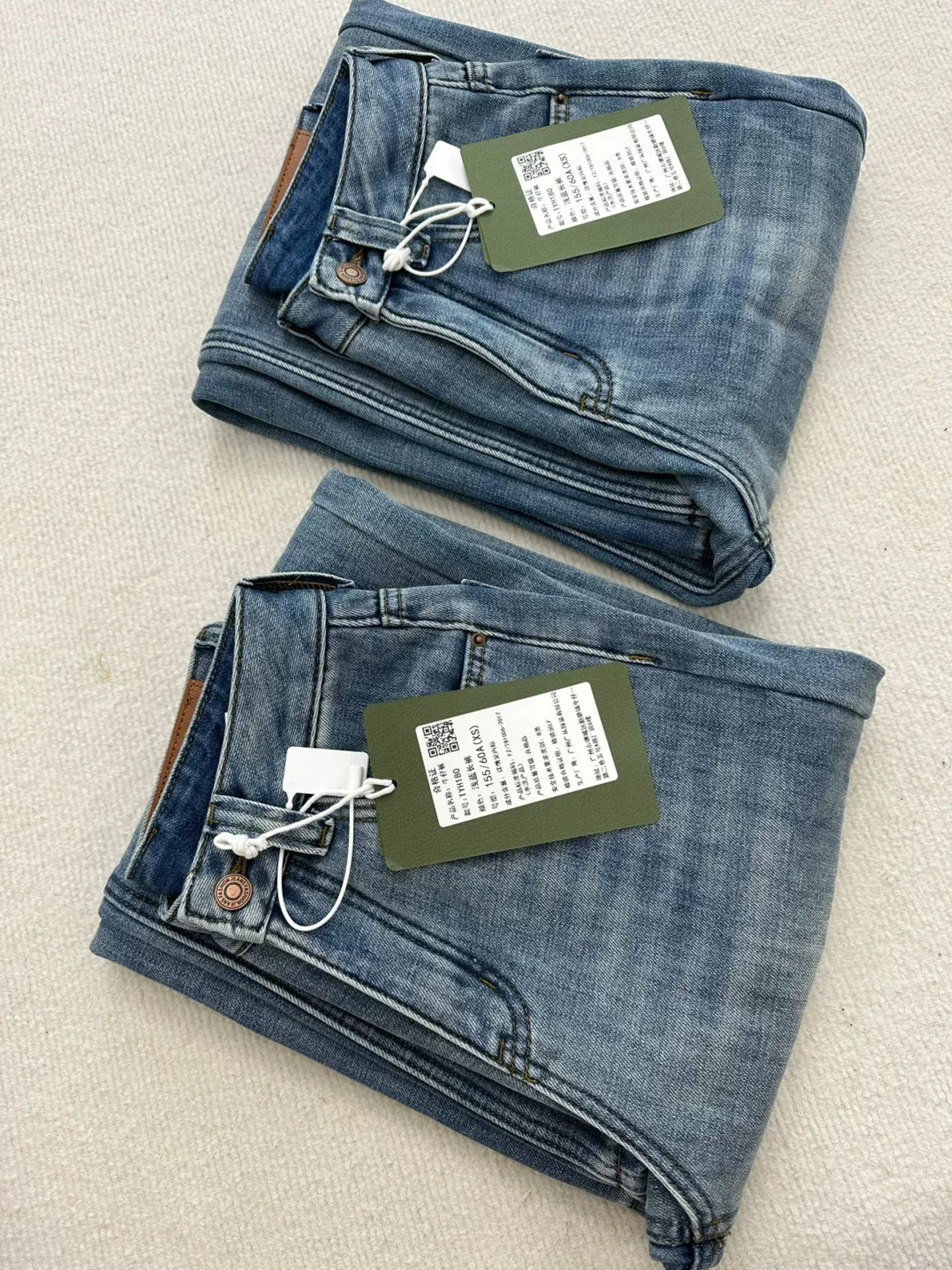 Quần jean ống đứng dày dặn lót lông cừu cổ điển dành cho nữ, cỡ lớn mùa đông, cạp cao, dáng rộng, tôn dáng, ấm áp, quần ống rộng