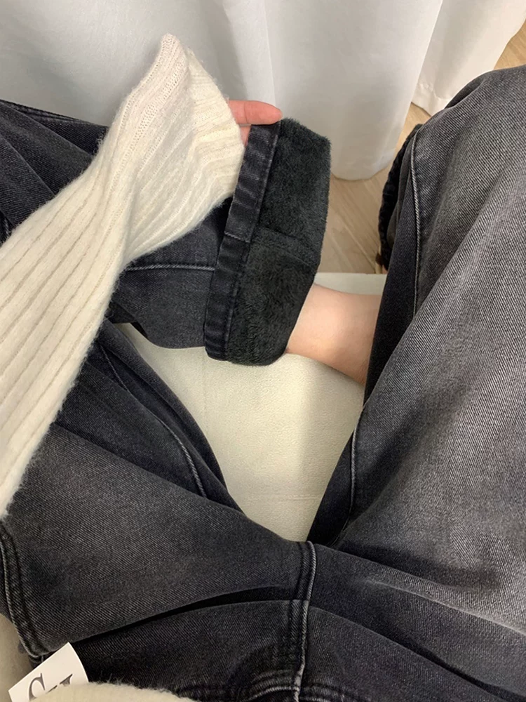Quần jean ống đứng màu đen và xám dành cho nữ, mùa đông, cỡ lớn, lót lông cừu, dày dặn, cạp cao, rộng rãi, che hông, giảm béo, quần ống rộng.