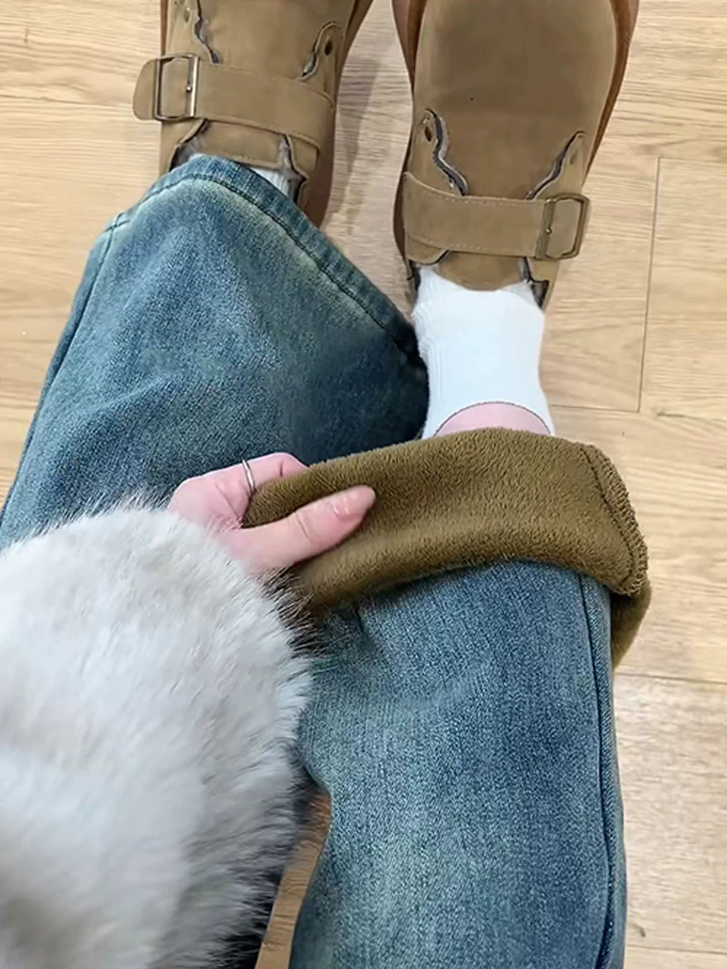 Quần jean ống loe cổ điển dành cho nữ, mùa thu đông, cỡ lớn, cạp cao, co giãn, che hông, dáng nhỏ nhắn, lót lông cừu, quần ống chuông dày dặn