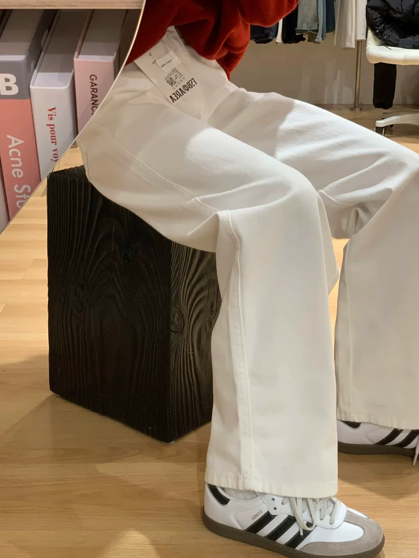 Quần jean trắng ống thẳng cho nữ, mùa thu, cỡ lớn, lưng cao, dáng rộng, mềm mại, tôn dáng, dáng quả lê, quần ống rộng