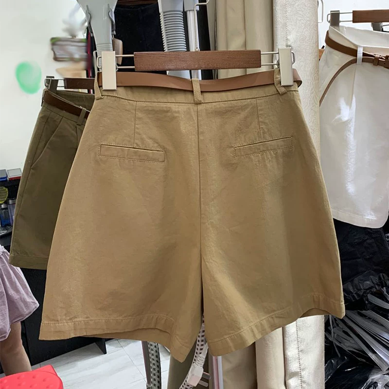 Quần short mỏng mùa hè dành cho nữ, cỡ lớn, dành cho hông rộng và đùi dày, lưng cao, dáng rộng, dáng suông, dáng thẳng, dáng rộng, quần short dài đến đầu gối thông thường.