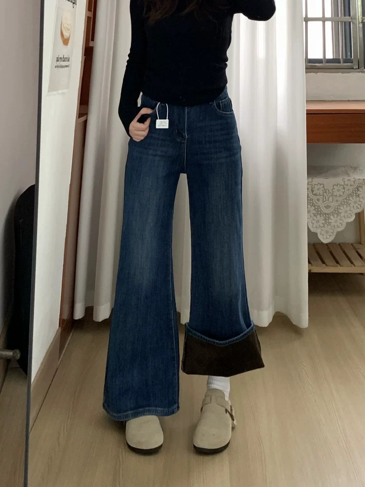 Quần jean ống loe lưng cao dành cho nữ, mùa thu đông, cỡ lớn, lót lông cừu, dày dặn, co giãn, che hông, giảm béo, không bó sát, quần ống chuông.