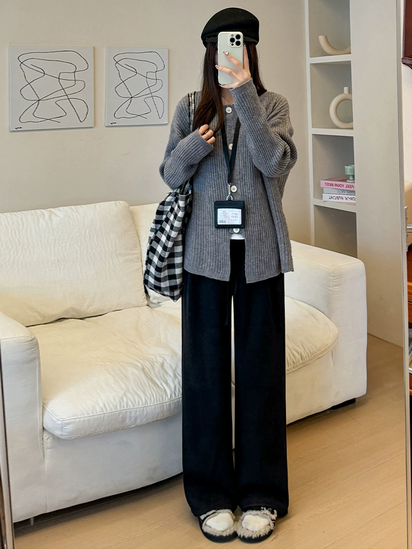 Quần gạo thường ngày màu xám đậm dành cho nữ, mùa thu đông, cỡ lớn, lót lông cừu, dày dặn, lưng cao, dáng rộng, giảm béo, quần ống rộng lười biếng.