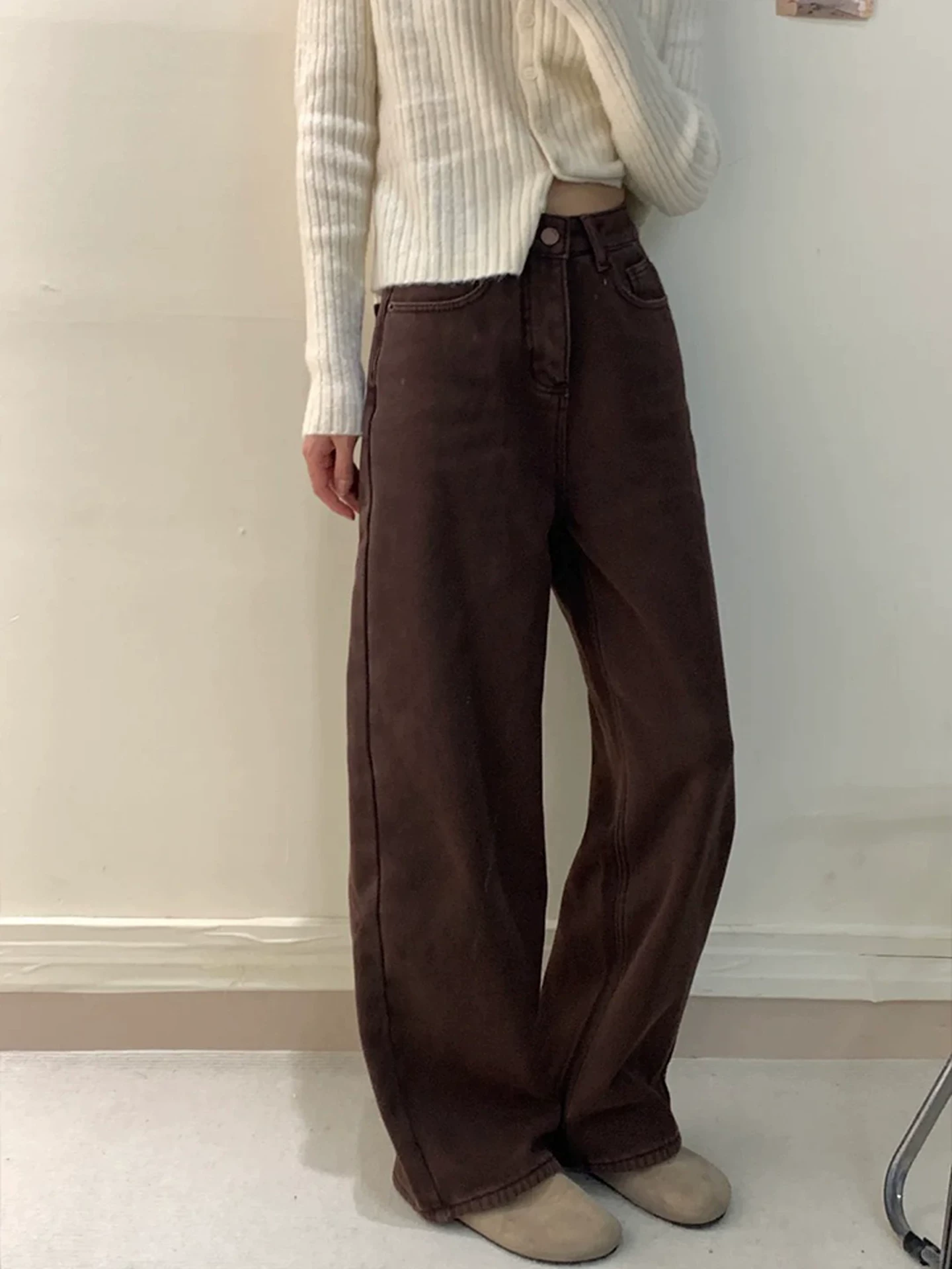 Quần jean ống rộng dày lót lông cừu màu cà phê dành cho nữ, mùa thu đông, cỡ lớn, lưng cao, dáng rộng, quần ống thẳng không bó sát