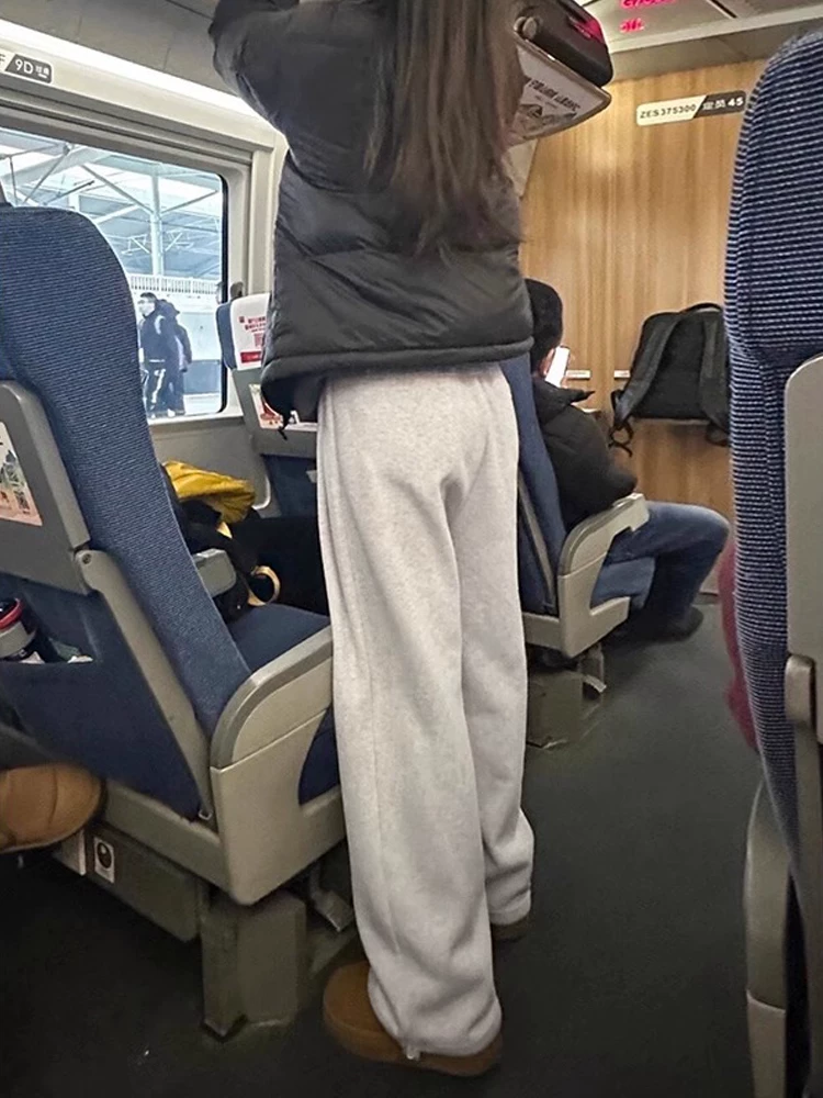 Quần thể thao màu xám bông tuyết dành cho nữ, mùa thu đông, cỡ lớn, lưng cao, dáng rộng, thon gọn, dáng quả lê, lót lông cừu, quần thể thao ống rộng.