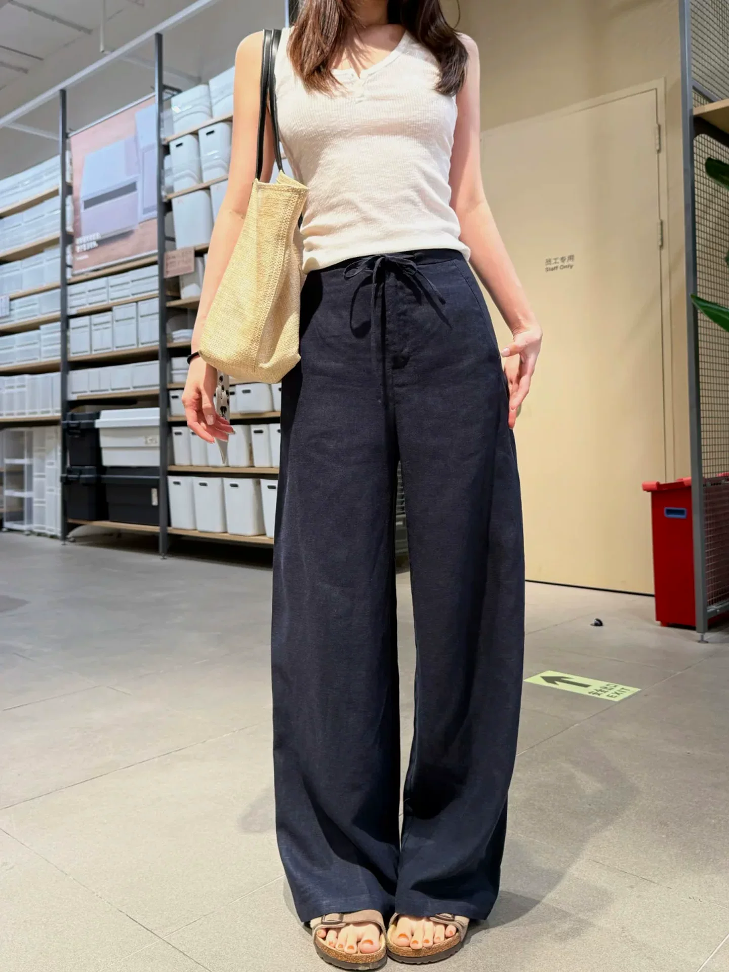 Quần ống rộng bằng vải cotton-linen màu xanh hải quân dành cho nữ, kiểu dáng mỏng mùa hè, cỡ lớn, lưng cao, vải lụa băng, dáng suôn, quần ống thẳng thông thường.