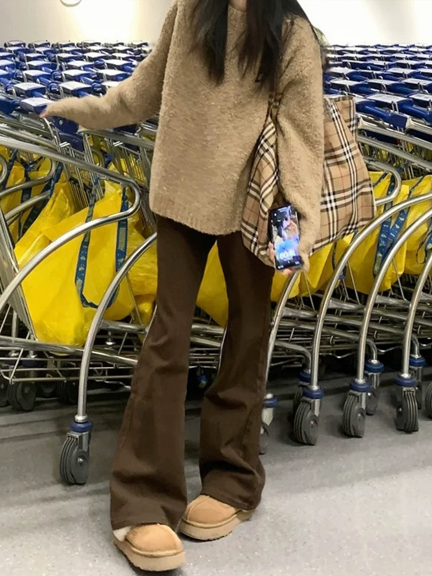 Quần jean ống loe dày màu cà phê lót lông cừu Melard dành cho nữ, mùa thu đông, cỡ lớn, lưng cao, co giãn, giảm béo, quần ống chuông.