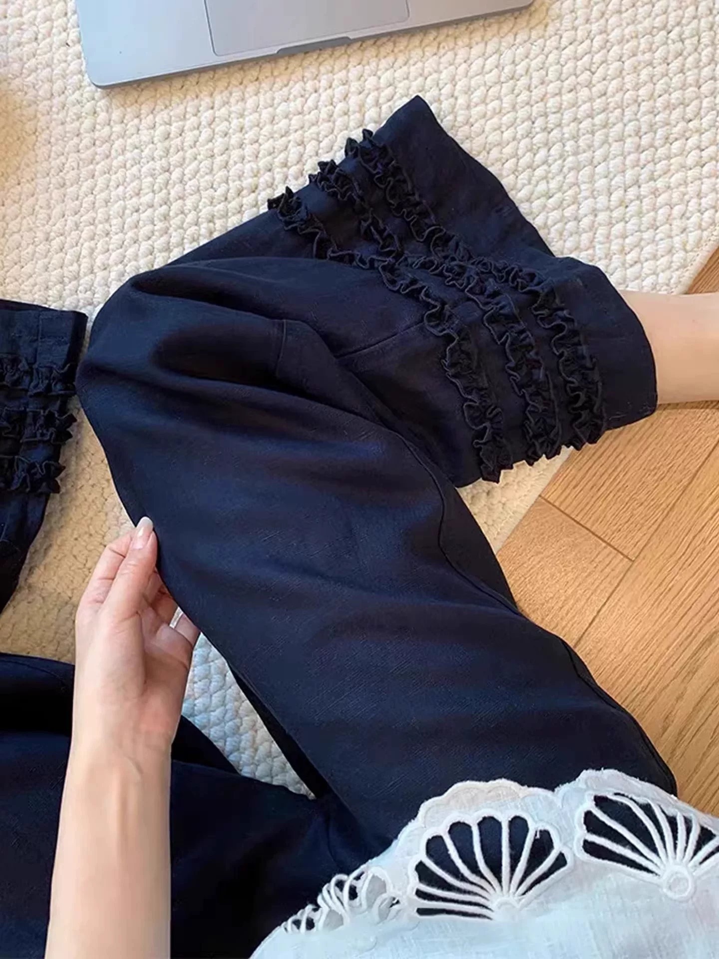 Quần vải lanh xòe màu xanh hải quân dành cho nữ, kiểu dáng mỏng mùa hè, cỡ lớn, lưng cao, dáng rộng, dáng rộng, quần ống rộng lười biếng.