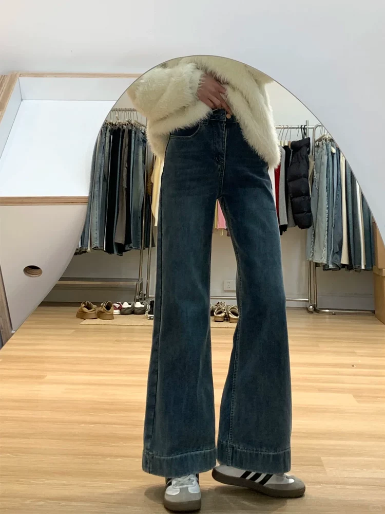 Quần jeans xanh vintage dáng loe nữ thu đông 2025, size lớn, cạp cao, rộng rãi, tôn dáng, ống đứng, kiểu chuông