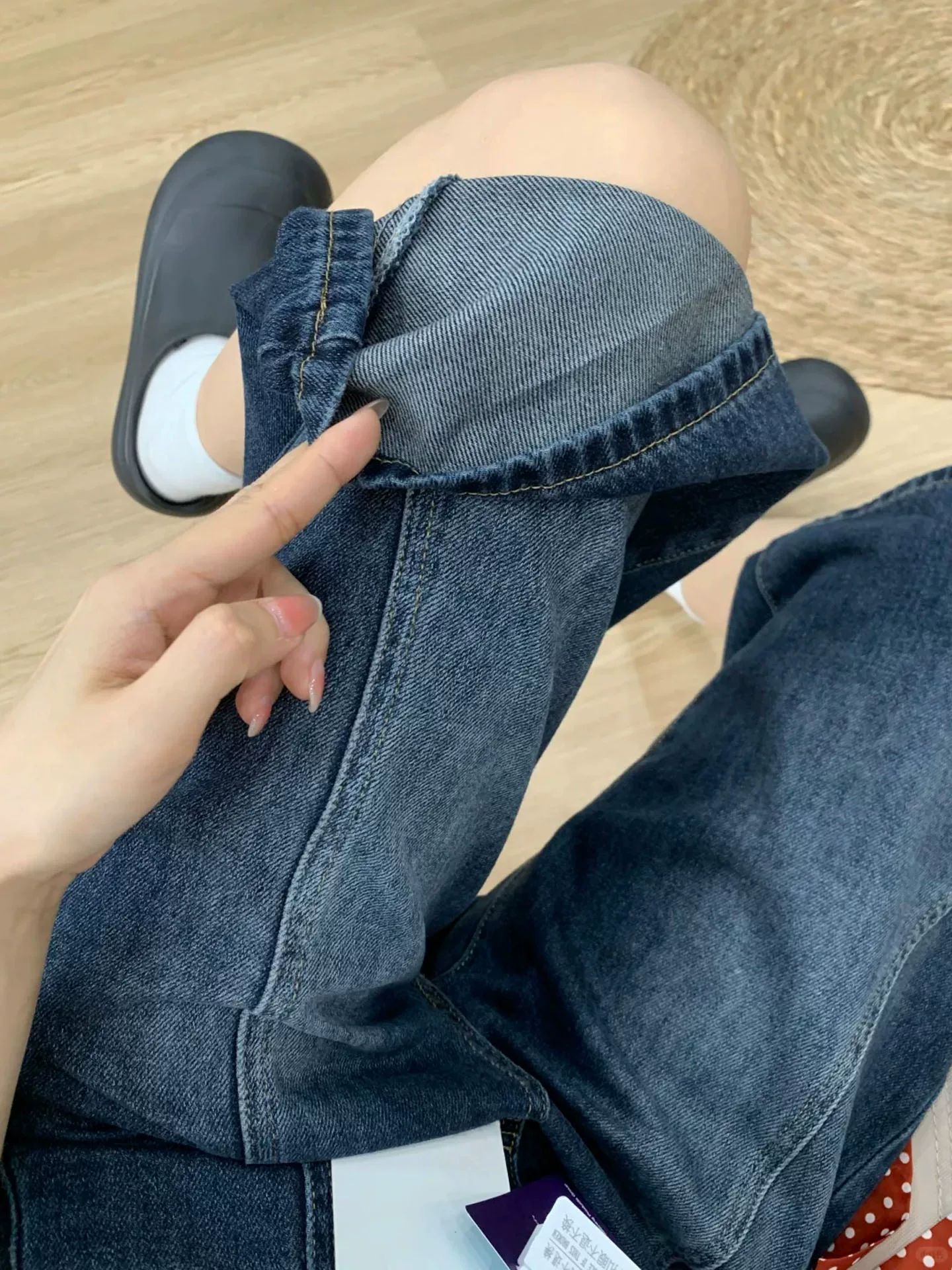 Quần ống đứng màu xanh đậm cổ điển dành cho nữ, cỡ lớn mùa hè, cạp cao, dáng rộng, tôn dáng, quần denim ống rộng dài đến giữa bắp chân.