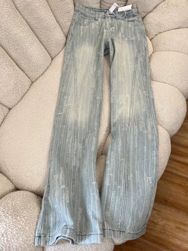 Quần jeans vải jacquard màu sáng dành cho nữ, thu đông 2025, size lớn, cạp cao, tôn dáng, không bó sát, kiểu dáng ống loe