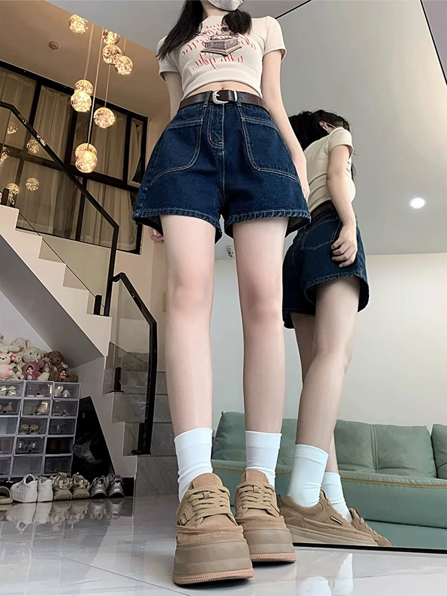 Quần short denim xanh đậm dành cho nữ, kiểu mới hè 2025, size lớn, cạp cao, che hông, tôn dáng, dáng chữ A, ống rộng, quần short thời trang.