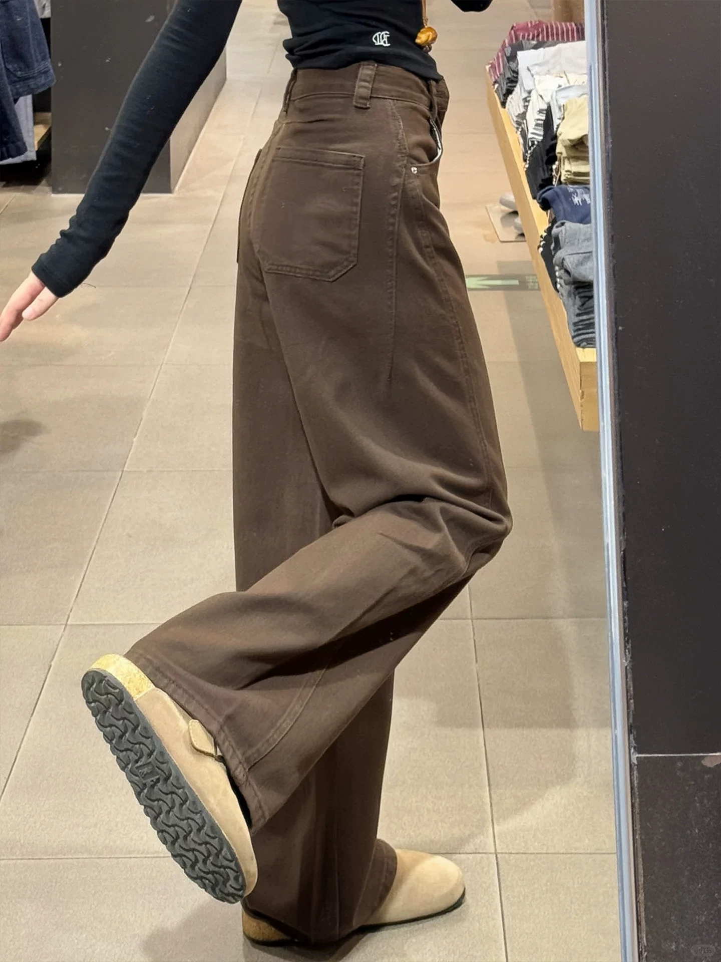 Quần jean ống rộng lót lông màu cà phê Melard dành cho nữ, mùa thu đông, cỡ lớn, lưng cao, dáng rộng, xếp nếp, quần ống thẳng.