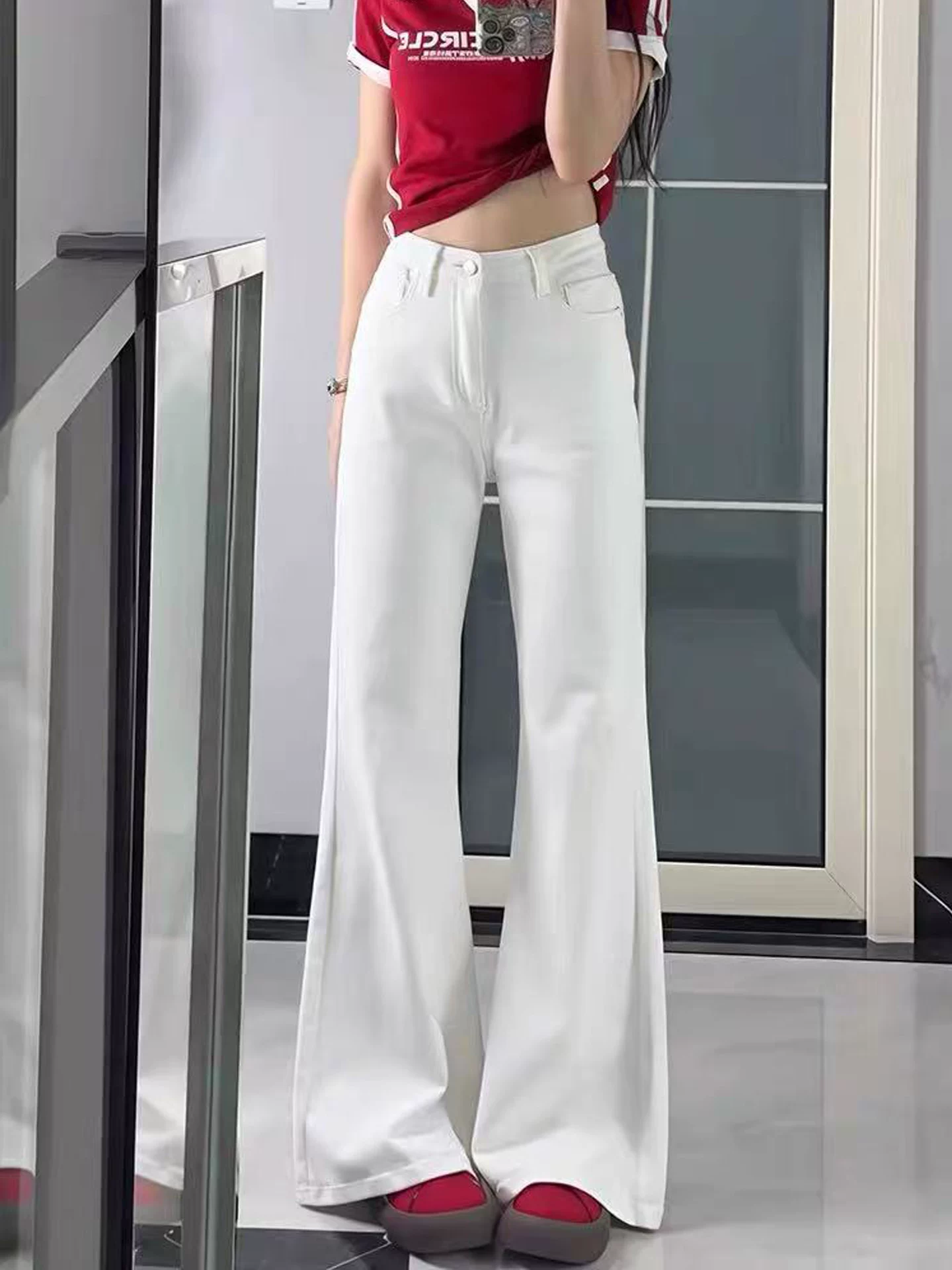 Quần jeans trắng xòe nữ, hè 2025, mỏng, size lớn, cạp cao, co giãn, che hông, dáng chuông tôn dáng