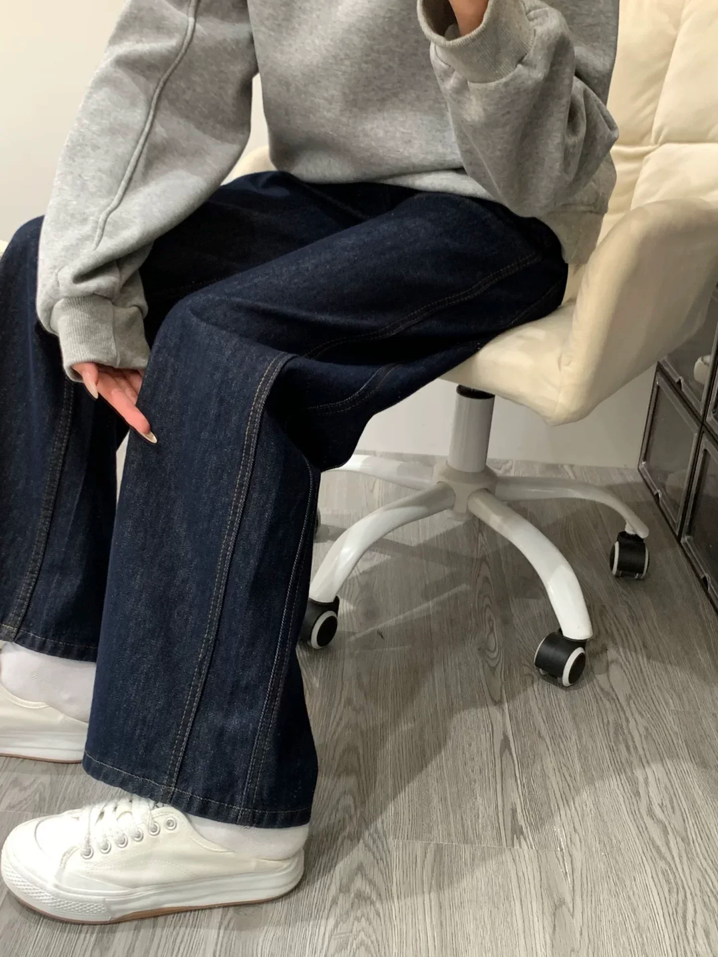 Quần jean ống đứng dày lót lông cừu dành cho nữ, cỡ lớn mùa đông, lưng cao, dáng rộng, thon gọn, dáng quả lê, quần ống rộng