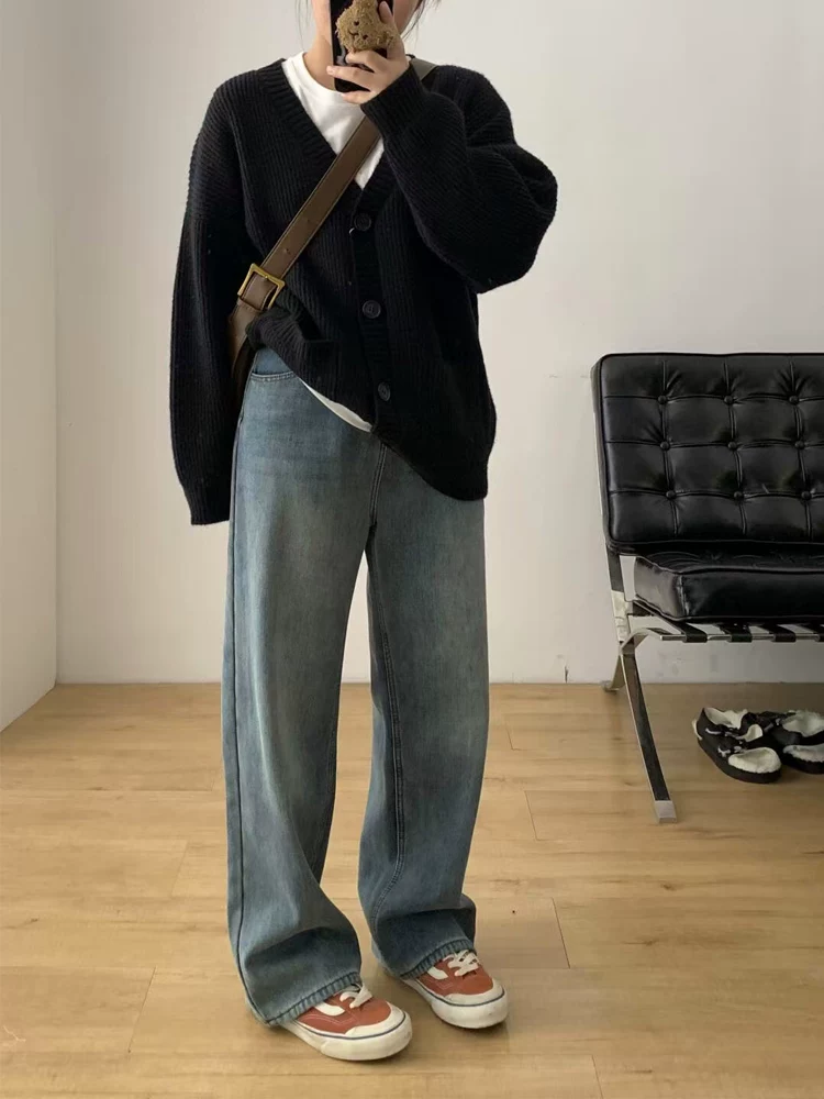 Quần jean ống thẳng dày lót lông màu xanh cổ điển dành cho nữ, phong cách thu đông, cỡ lớn, cạp cao, che hông, quần ống rộng giúp thon gọn.