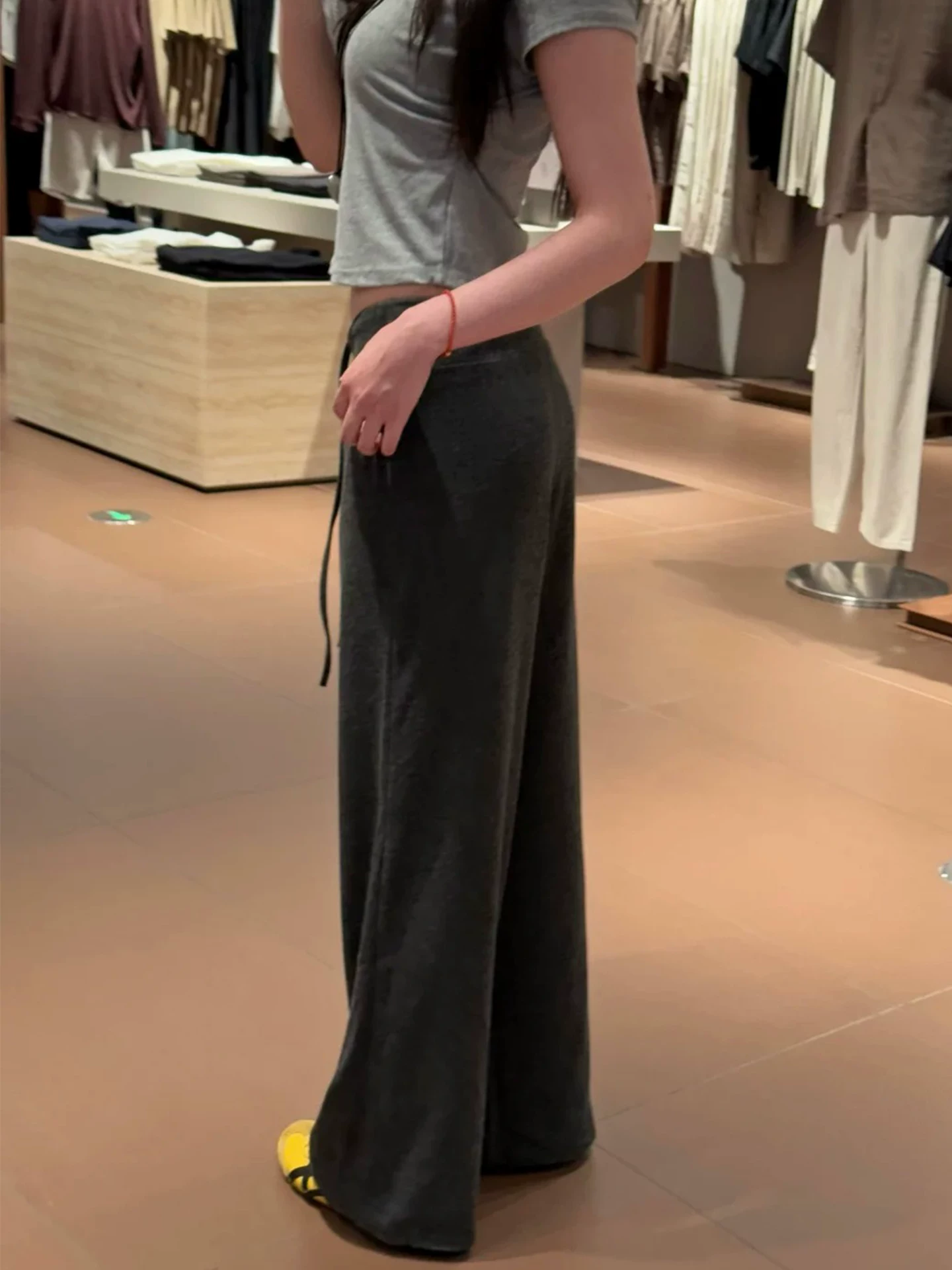 Quần âu ống đứng dày lót lông cừu dành cho nữ, cỡ lớn mùa đông, lưng cao, dáng suôn, tôn dáng, dáng quả lê, quần ống rộng mềm mại.