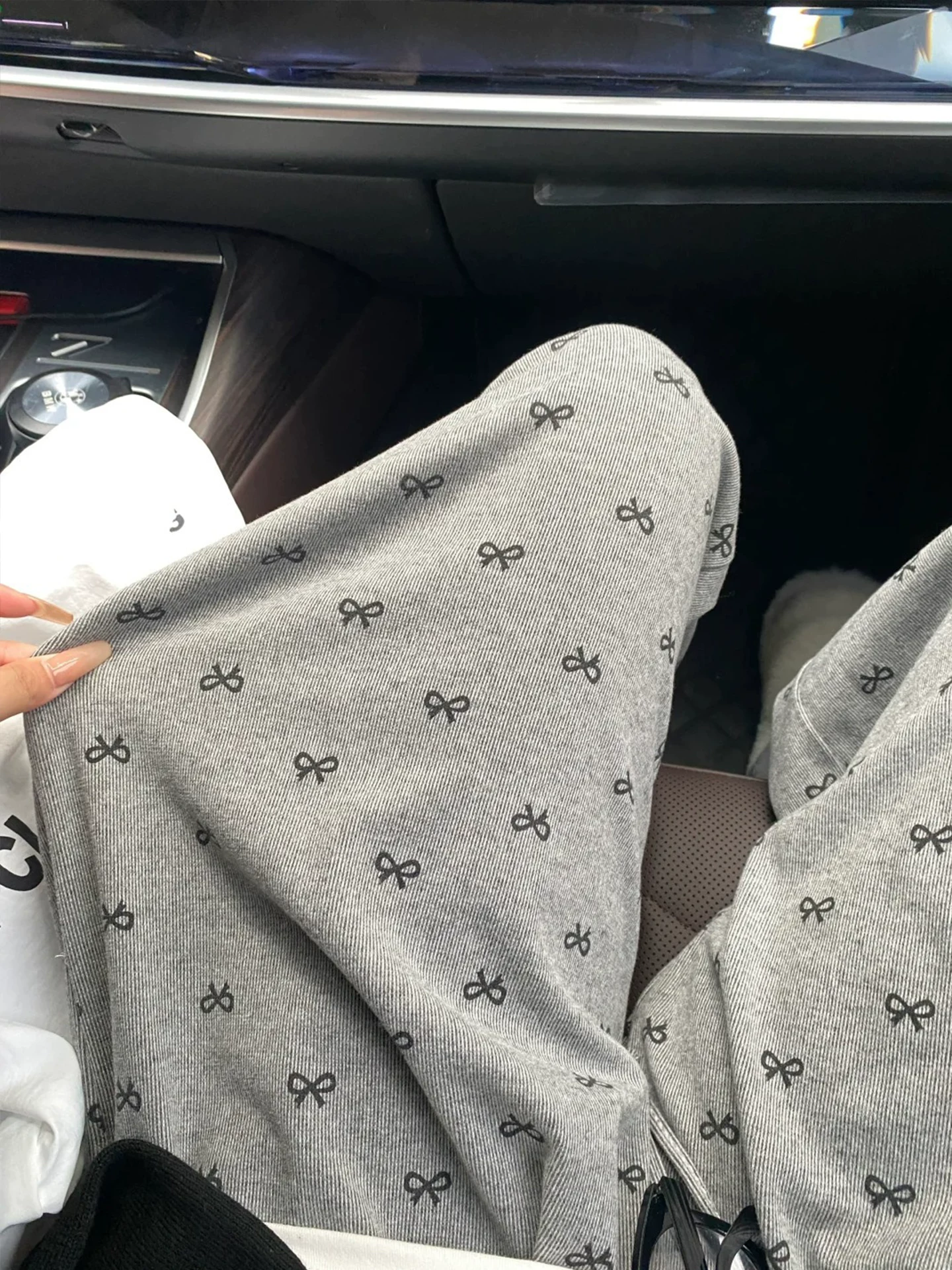 Quần âu nữ thắt nơ, kiểu dáng thu mới, size lớn, lưng cao, dáng rộng, tôn dáng, mềm mại, quần ống rộng thoải mái