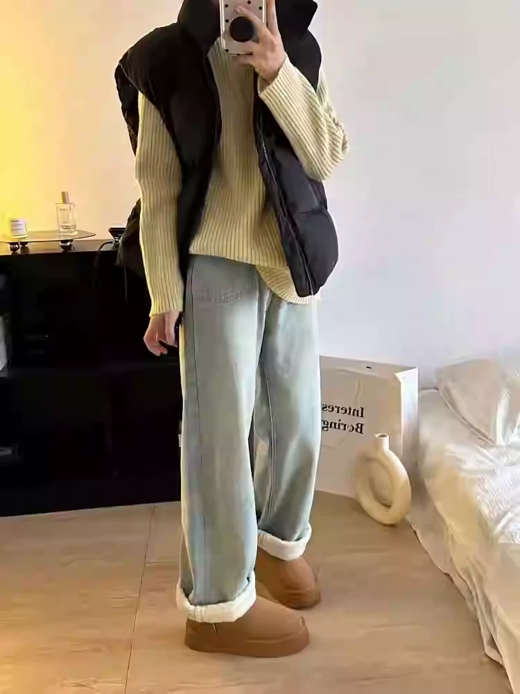 Quần jean ống đứng màu xanh nhạt dành cho nữ, kiểu dáng thu đông mới, lót lông cừu và dày dặn, cỡ lớn, lưng cao, che hông, giảm béo, quần ống rộng.