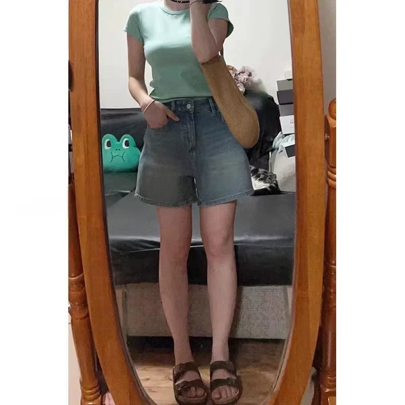 Quần short denim màu sáng cho nữ, kiểu dáng mỏng mùa hè, cỡ lớn, lưng cao, dáng rộng, dáng thon gọn, dáng chữ A, dáng thẳng, dáng ống rộng, quần short dài đến đầu gối.
