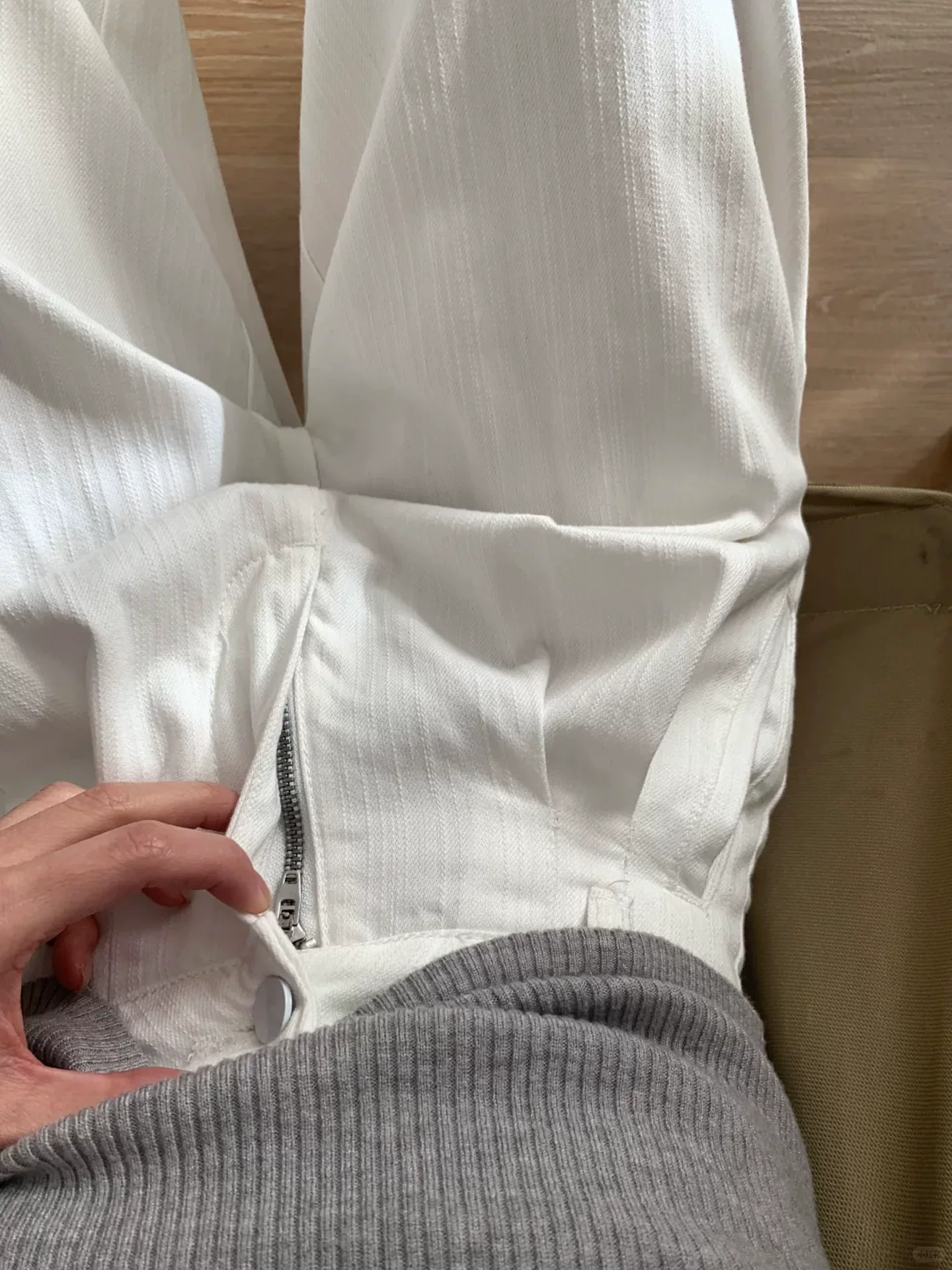 Quần ống rộng họa tiết trắng dành cho nữ, phong cách đầu thu, cỡ lớn, lưng cao, che hông, giảm béo, dáng quả lê, quần dài thường ngày