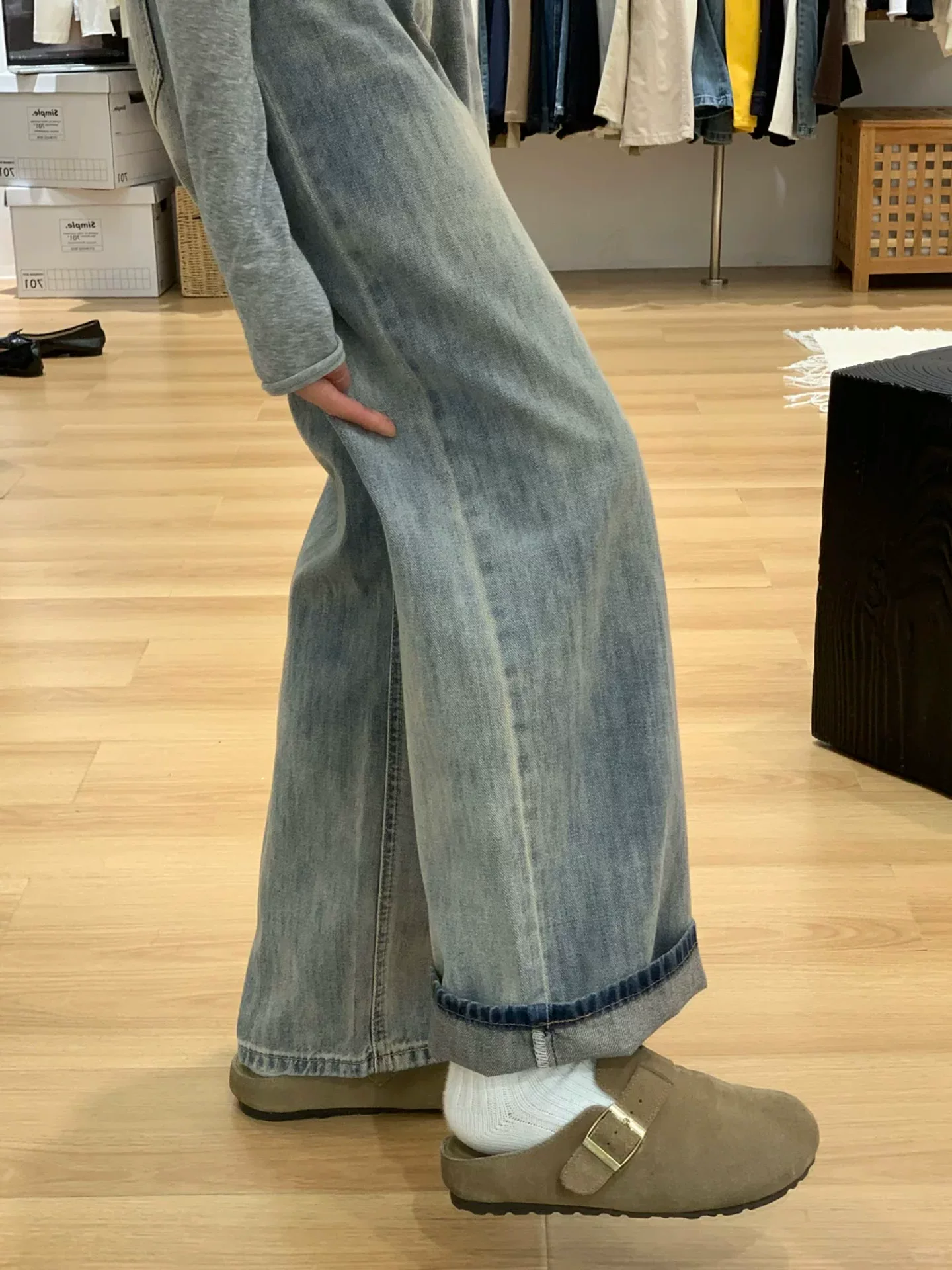 Quần jean ống đứng màu xanh cổ điển dành cho nữ, phong cách đầu thu, cỡ lớn, lưng cao, dáng rộng, tôn dáng, dáng quả lê, quần ống rộng