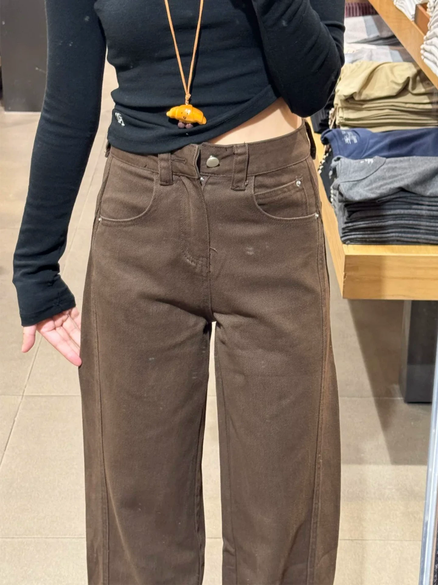 Quần jean viền cong màu nâu cà phê dành cho nữ có thân hình quả lê, cỡ lớn mùa thu, cạp cao, dáng rộng, che hông, quần ống rộng giúp thon gọn