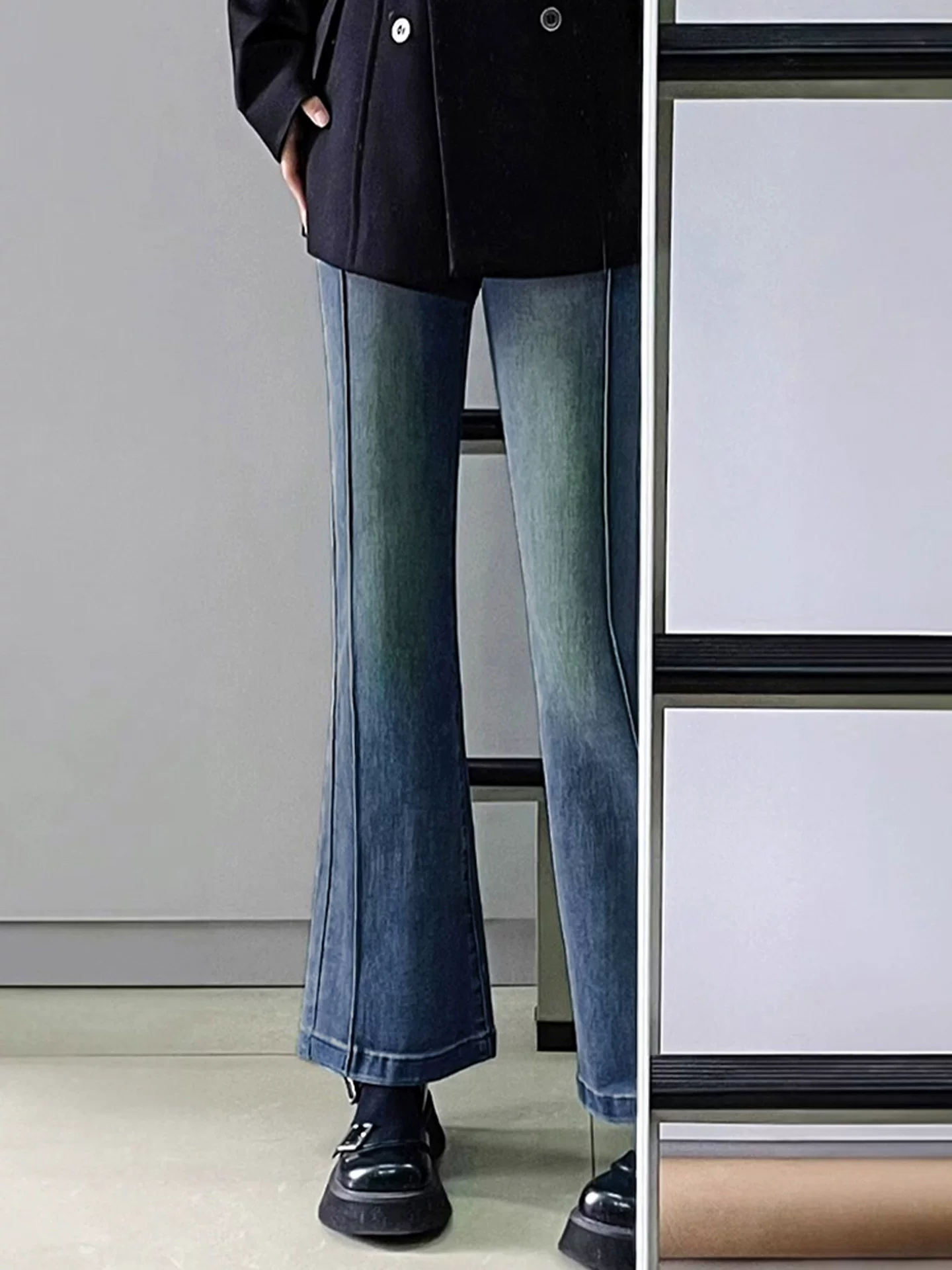 Quần jean ống đứng màu đen dành cho nữ, mùa thu, cỡ lớn, lưng cao, co giãn, che hông, giảm béo, dáng quả lê, quần ống loe