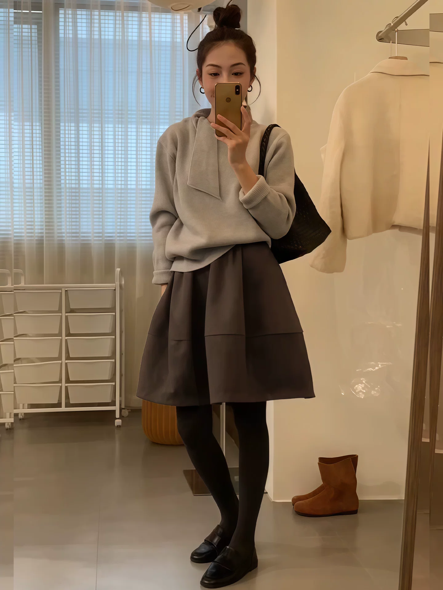 Váy len màu xám dành cho nữ, mùa thu đông, cỡ lớn, lưng cao, váy chữ A dáng ôm, váy ngắn dáng bồng hoa nụ năm cánh.