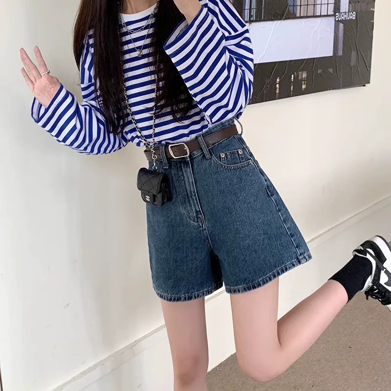 Quần short denim dáng lê dành cho nữ, kiểu dáng mỏng mùa hè, cỡ lớn, lưng cao rộng rãi, quần short dáng chữ A rộng ống dài đến đầu gối giúp thon gọn.