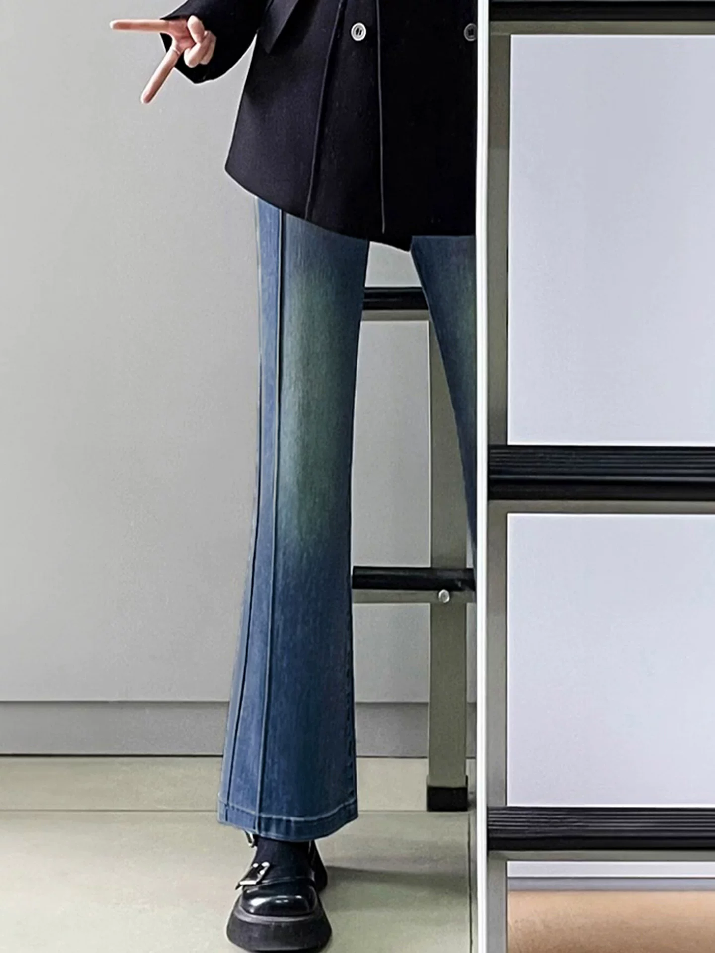 Quần jean ống đứng màu đen dành cho nữ, mùa thu, cỡ lớn, lưng cao, co giãn, che hông, giảm béo, dáng quả lê, quần ống loe