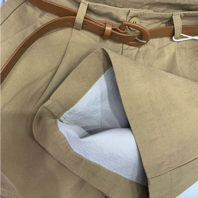 Quần short mỏng mùa hè dành cho nữ, cỡ lớn, dành cho hông rộng và đùi dày, lưng cao, dáng rộng, dáng suông, dáng thẳng, dáng rộng, quần short dài đến đầu gối thông thường.