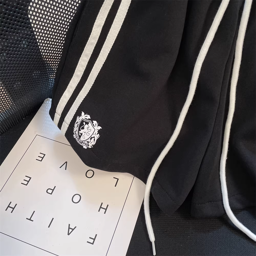 Quần short dáng chữ A dáng rộng thể thao thông thường kiểu Mỹ dành cho nữ, đa năng và rộng rãi cho mùa hè, phong cách lười biếng, thích hợp để mặc bên ngoài, quần short dài ba phần tư.