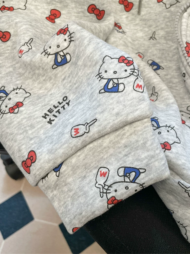 Áo len có mũ trùm đầu in hình mèo KT dễ thương và đáng yêu theo phong cách Hàn Quốc dành cho nữ, mùa thu đông, giảm tuổi tác, nhỏ nhắn, áo khoác cardigan có mũ trùm đầu lót lông cừu.