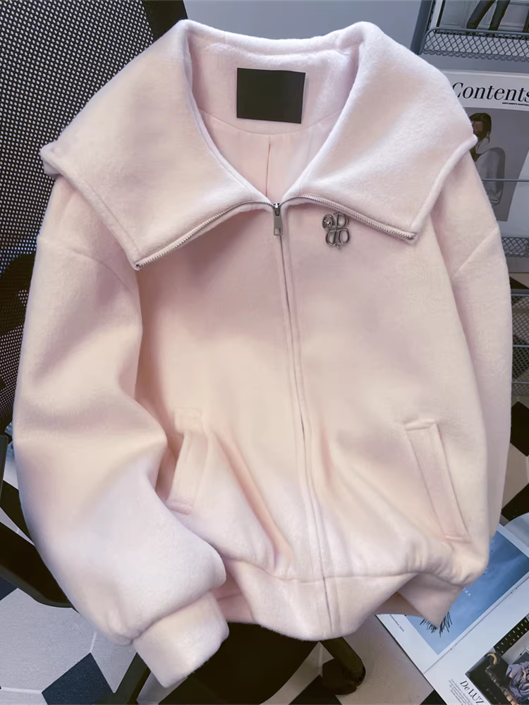 Áo khoác len cỡ lớn màu hồng nhẹ nhàng phong cách Chanel dành cho nữ, phong cách Hàn Quốc mùa thu đông, rất xinh, dày dặn có đệm bông, áo có mũ.