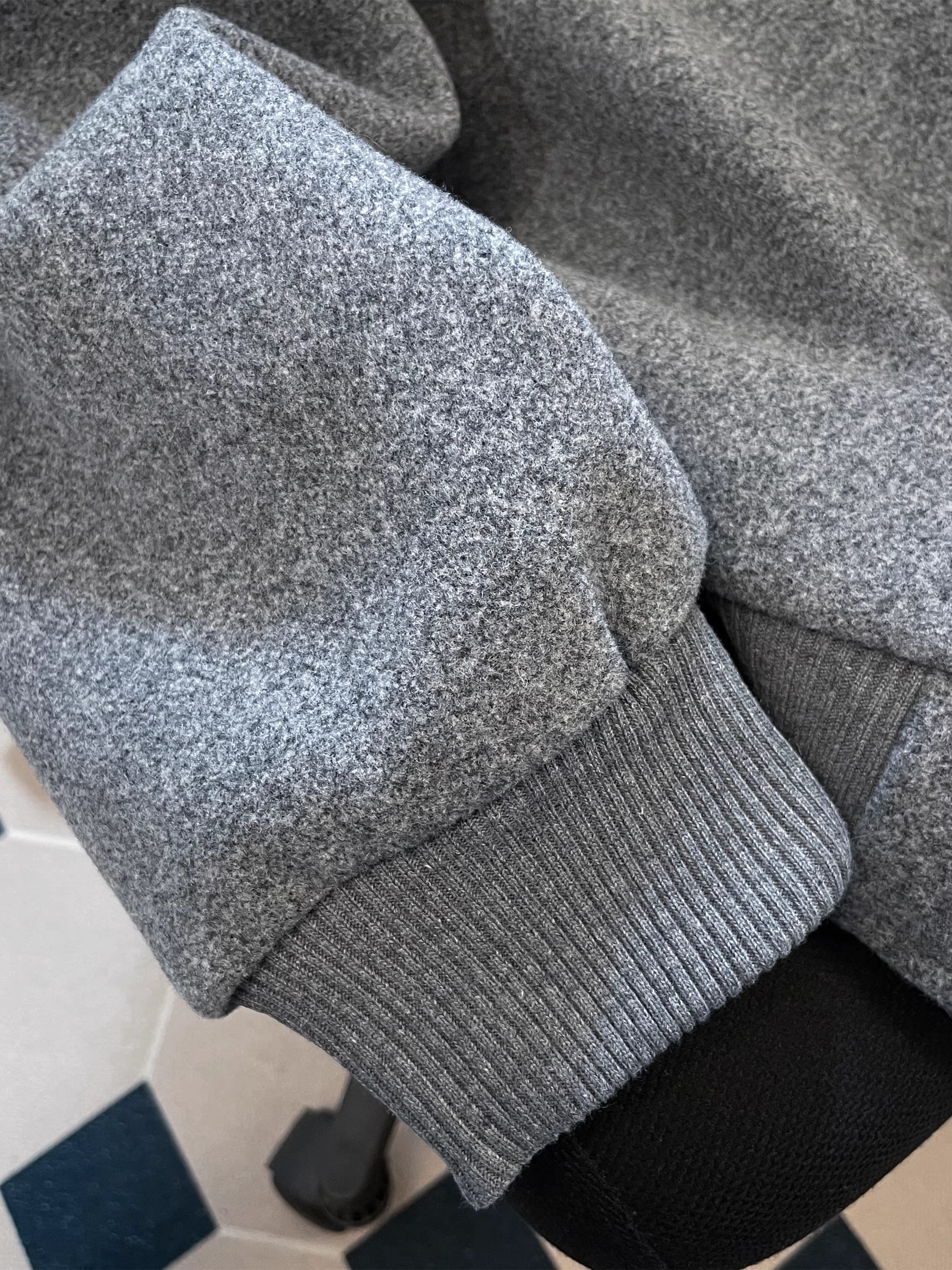 Áo khoác len cổ lông phong cách retro Hàn Quốc dành cho nữ, mùa thu đông dáng rộng sang trọng, lười biếng, ấm áp, áo cardigan lông cừu