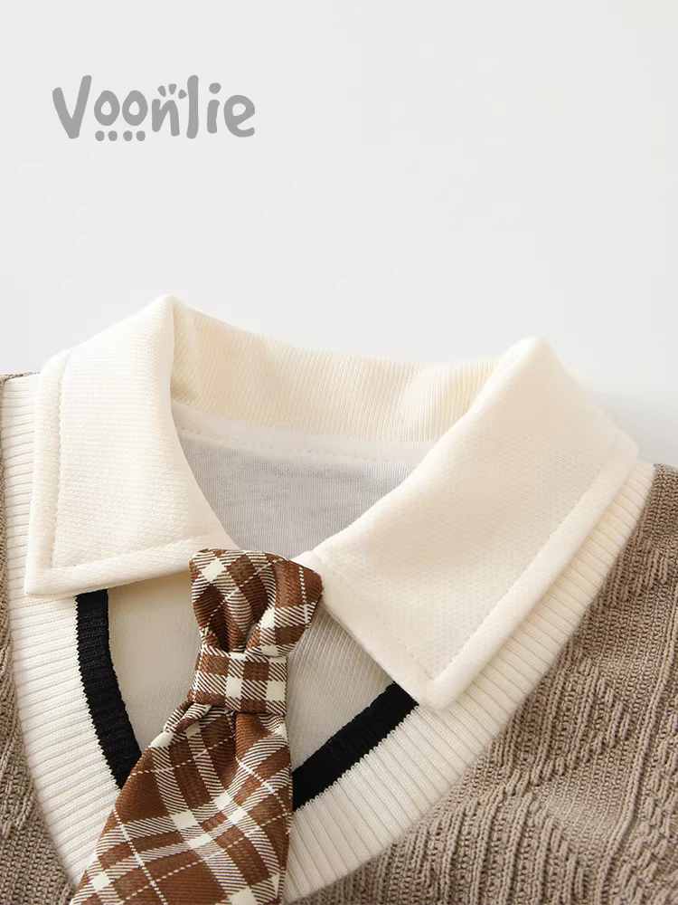 Quần áo trẻ em trang phục mùa thu bé trai sơ sinh áo liền quần trăng tròn trăm ngày đi chơi quý ông một tuổi áo liền quần lót lông cừu mùa thu đông