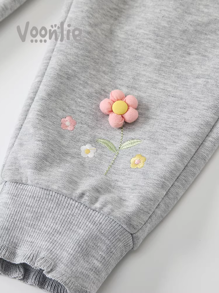 Quần bé gái thu đông 2025 kiểu dáng mới thời trang quần thể thao bé quần dài quần trẻ em mùa xuân thu