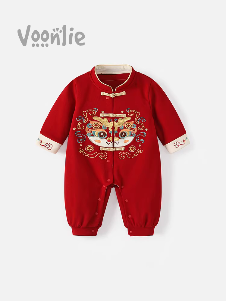 Quần áo trẻ em, quần áo mùa thu, bộ liền quần bé trai sơ sinh, đầy tháng, trăm ngày, trang phục sinh nhật đầu tiên, trang phục lễ kỷ niệm sinh nhật, bộ đồ bò, mùa xuân và mùa thu.