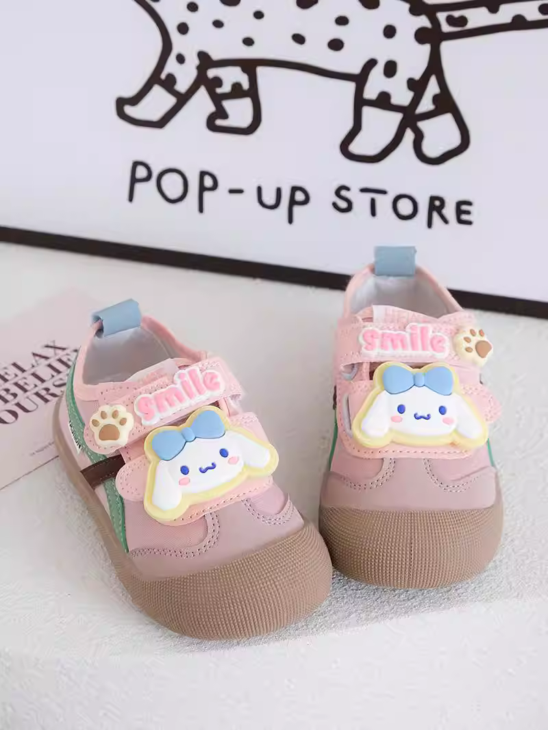 Giày vải màu hồng có khóa dán cho bé gái, giày mẫu giáo, chống trượt, giày trẻ em nhẹ trong nhà, giày thể thao mùa xuân thu cho bé