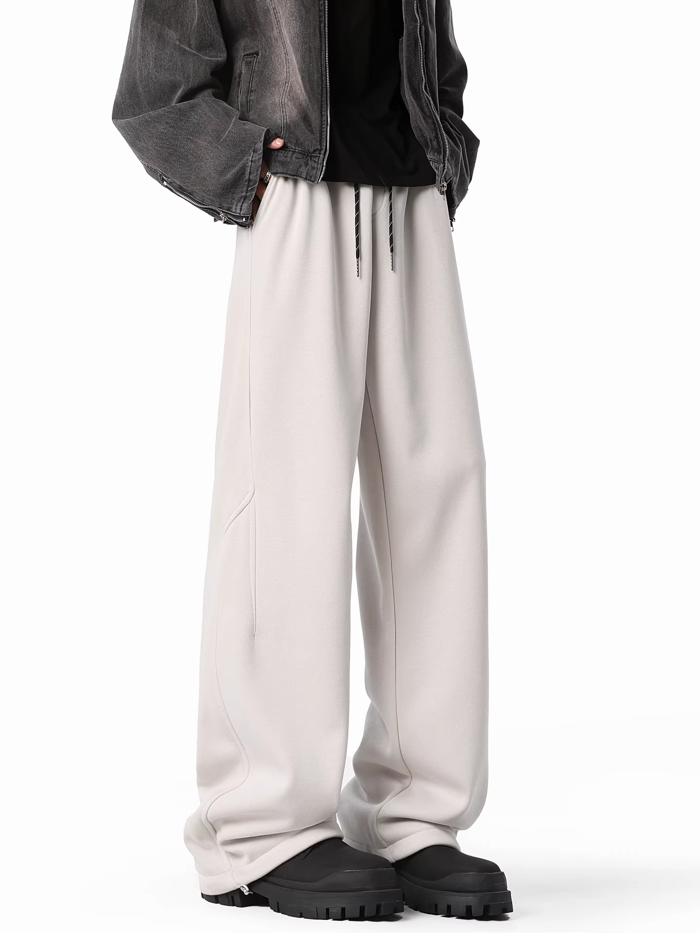 Wukong có sẵn quần dài nam chất liệu nỉ lót lông, kiểu dáng Mỹ cổ điển, có dây rút, chất liệu thun co giãn, rộng rãi, đa năng, ấm áp.