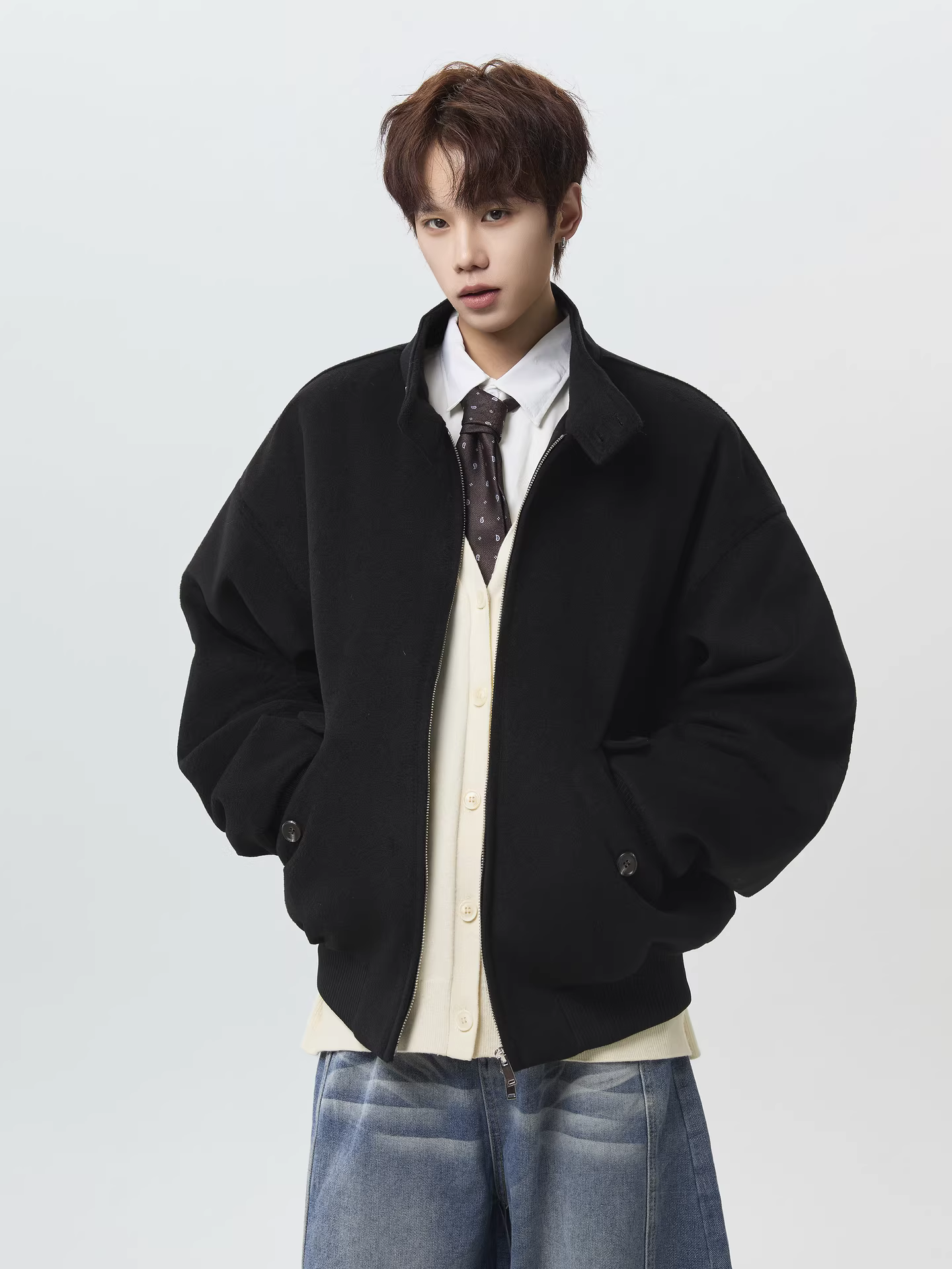 Wukong có sẵn áo khoác len cao cấp kiểu Mỹ cổ điển dành cho nam, áo khoác cặp đôi đa năng, kiểu dáng rộng rãi, hợp thời trang mùa thu đông.