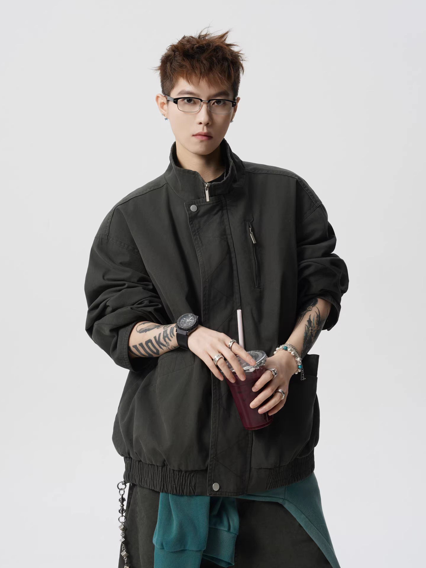 Wukong có sẵn áo khoác công sở cổ đứng kiểu Mỹ cổ điển, được thiết kế theo phong cách deconstructed dành cho nam, thương hiệu thời thượng, dáng rộng, áo khoác đa năng, phong cách cặp đôi.