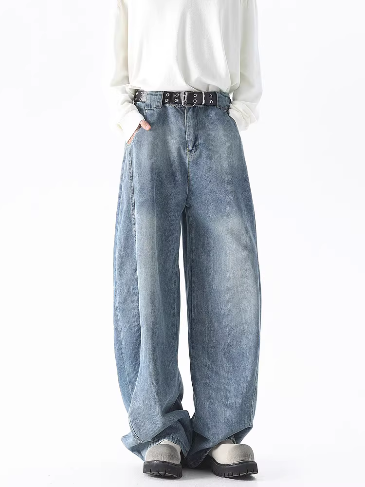 Ngộ Không có sẵn quần jean nam dáng thẳng phong cách Mỹ cổ điển, quần ống rộng đa năng kiểu scimitar.