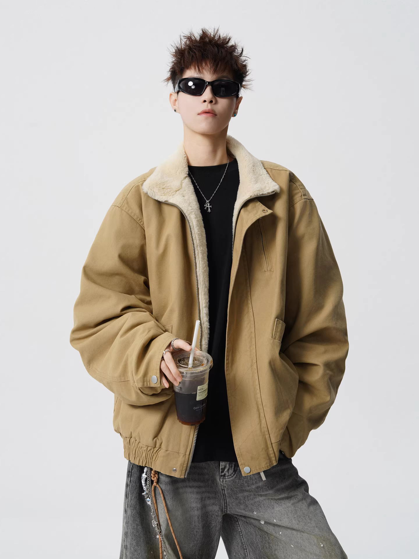 Wukong có sẵn áo khoác bomber cổ đứng kiểu Mỹ cổ điển bằng cotton dành cho nam, áo khoác cotton ấm áp mùa đông dành cho cặp đôi.
