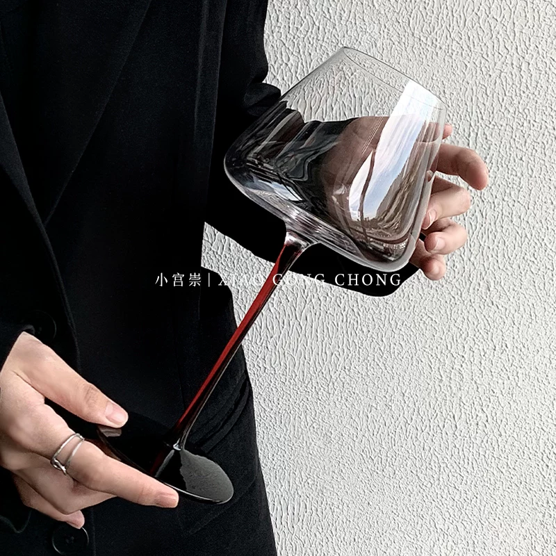 Ly rượu sâm banh cao chân kiểu châu Âu lãng mạn, kiểu dáng ins, nơ đen, sọc đỏ, ly rượu vang đỏ, ly rượu vang đỏ cho cặp đôi, ly rượu vang đỏ đô