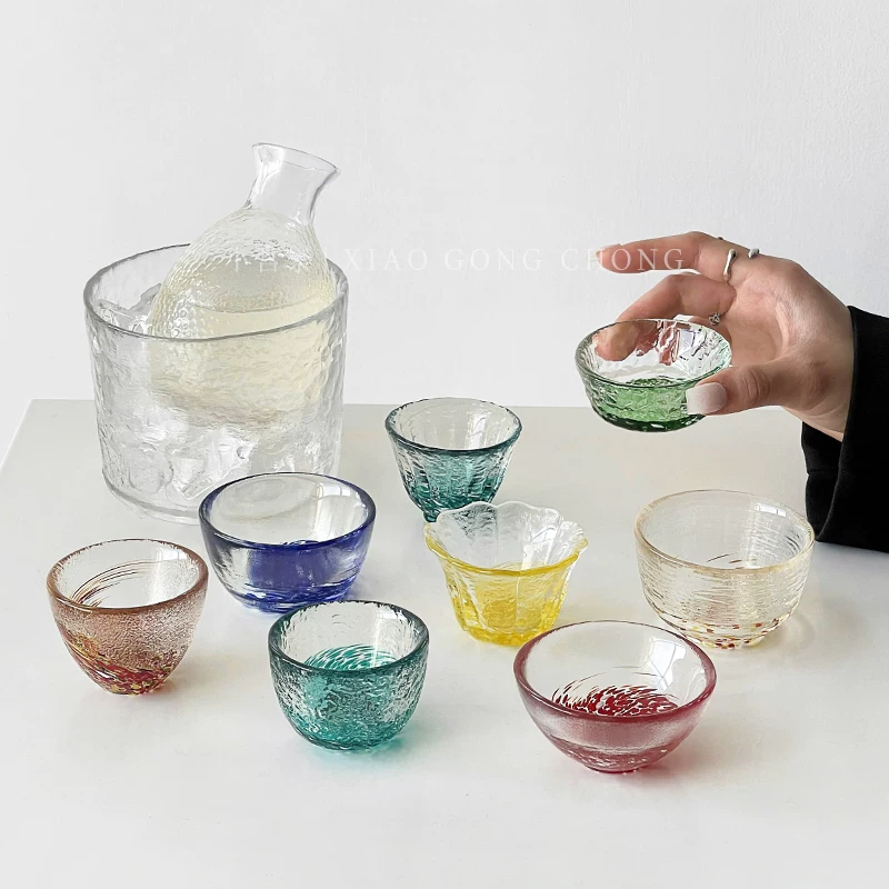 Bộ cốc rượu sake thủy tinh màu chín ngăn kiểu Nhật, cốc trà thủy tinh gia dụng, ly rượu shot, bộ rượu vang, cốc rượu vang trắng
