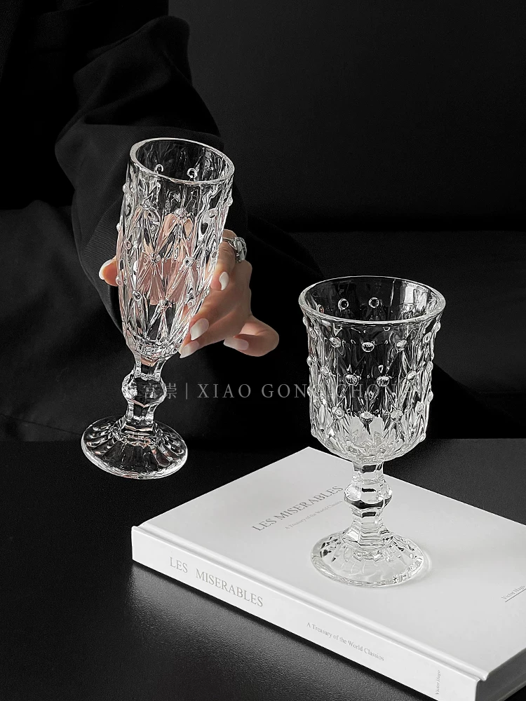 Ly rượu sâm banh, ly rượu vang đỏ, ly rượu cao cấp, ly rượu mạnh kiểu dáng cổ điển, họa tiết nổi kim cương, phong cách Ins.
